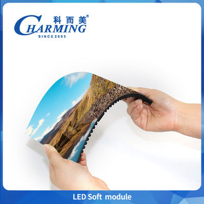 สีเต็ม P1.86/P2/P2.5/P3.076 ภายใน LED โมดูลนุ่ม 800hz ความสว่างสูงสําหรับจอกระบอก
